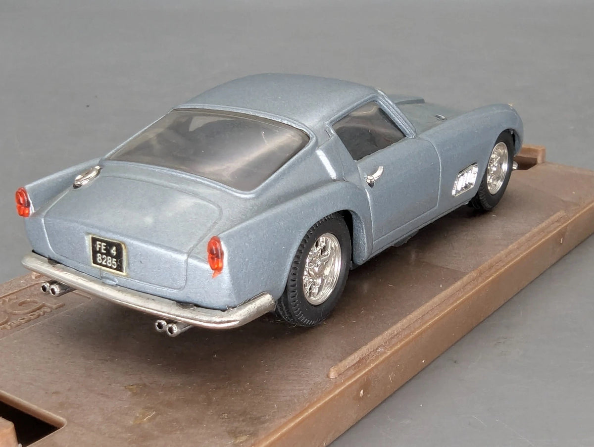 Modellautos 1:43 Box Model 8425 Ferrari 250 TdF Stradale Silberblau mit OVP