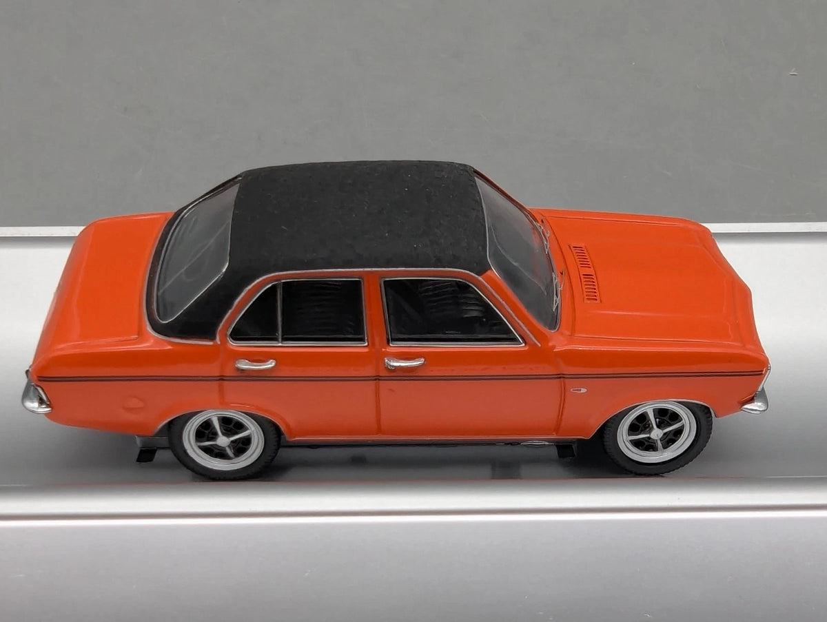 Modellautos 1:43 Ixo PCT Opel Car Collection Opel Ascona-A 1970 Dealer OVP