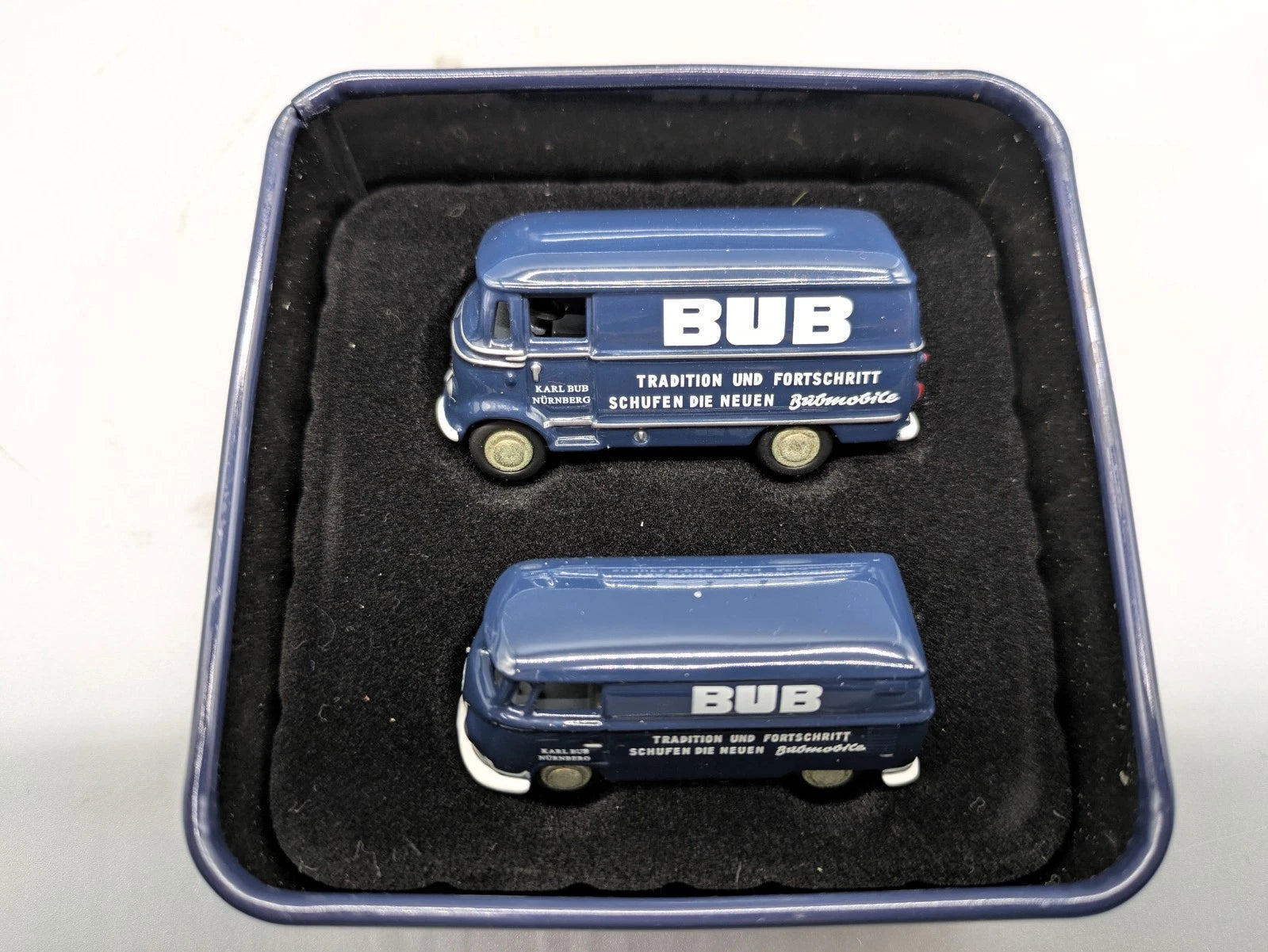Modellautos 1:87 Premium ClassiXXs Bubmobile Jahresedition 2003 mit OVP