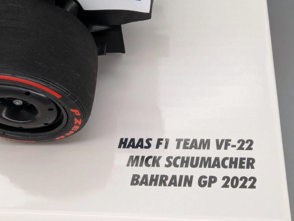 Modellautos 1:18 Minichamps Haas F1 Team VF-22 Bahrain 2022 Mick Schumacher OVP