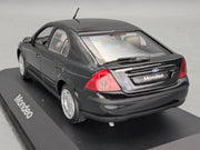 Modellautos 1:43 Minichamps Ford Mondeo Schwarz mit Dealer OVP