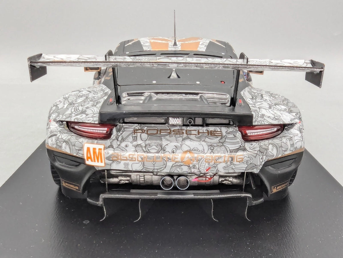 Modellautos 1:18 Spark 18S701 Porsche 911 RSR-19 24h Le Mans 2021 #18 OVP