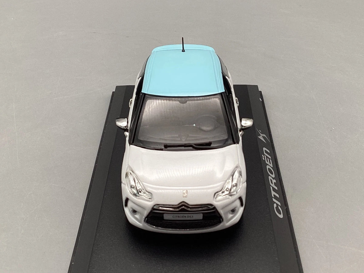 Modellautos 1:43 Norev Citroen DS 3 2010 mit OVP