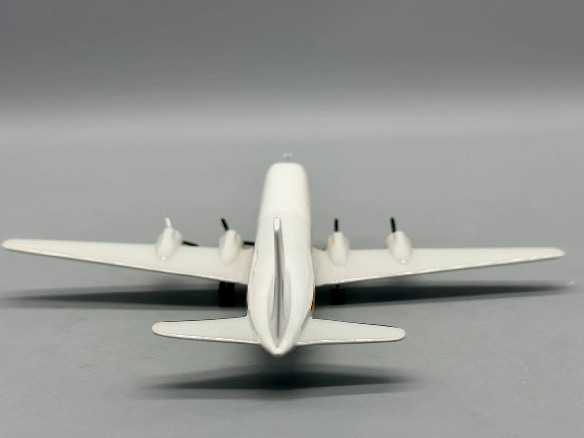 Modellflugzeug 1:200 Phoenix Models Aviation Traders ATL-98 Carvair mit OVP