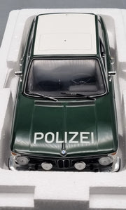 Modellautos 1:18 Minichamps 100 021090 BMW 1802 touring Polizei München OVP