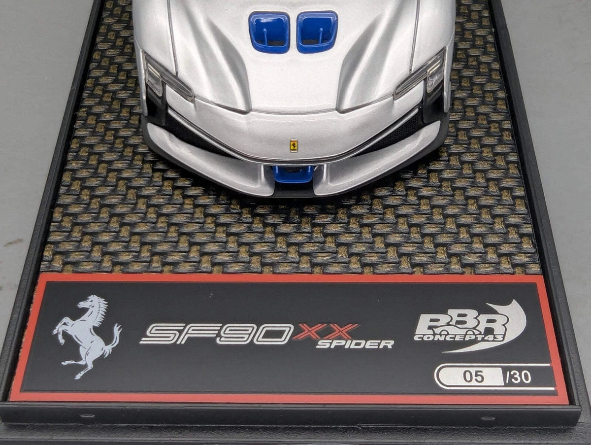 Modellautos 1:43 BBR Concept43 Ferrari SF90 XX Spider Ltd 05/30 Argento NB OVP