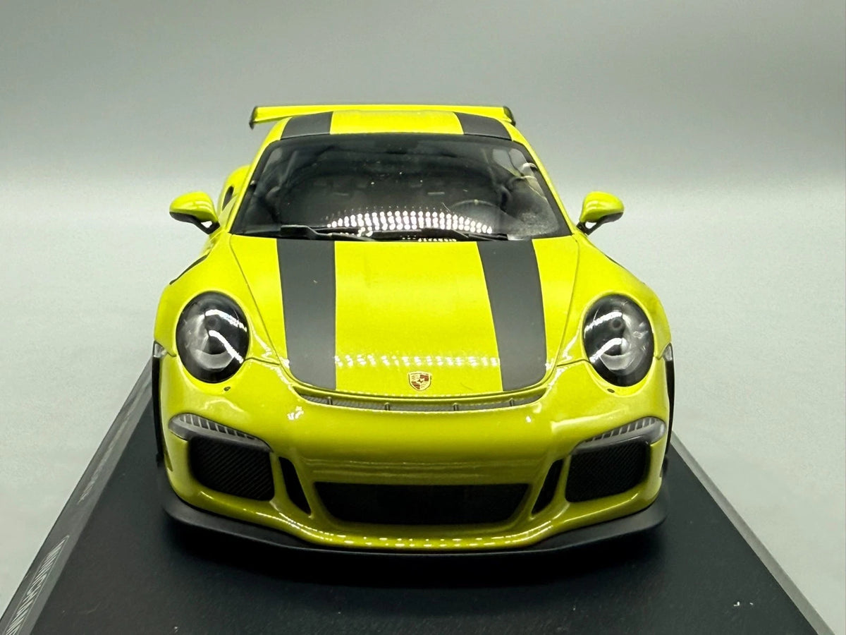 Modellautos 1:18 Minichamps Porsche 911 GT3 RS 2015 mit OVP
