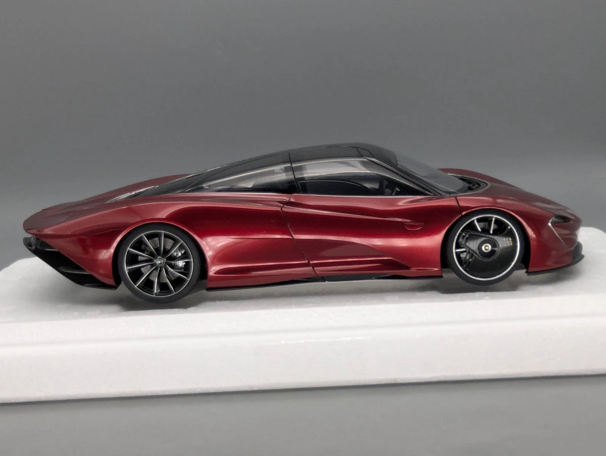 Modellautos 1:18 AUTOart 76087 McLaren Speedtail Volcano Red mit OVP