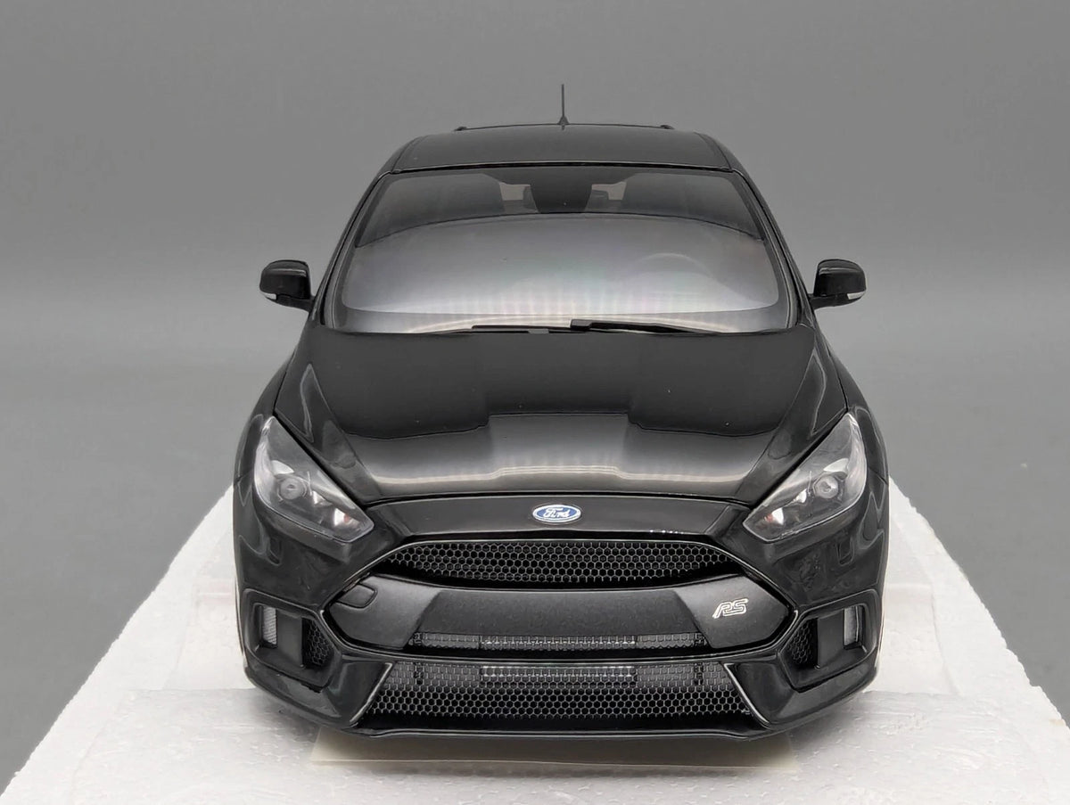 Modellautos 1:18 AUTOart 72952 Ford Focus RS 2016 Shadow Black mit OVP