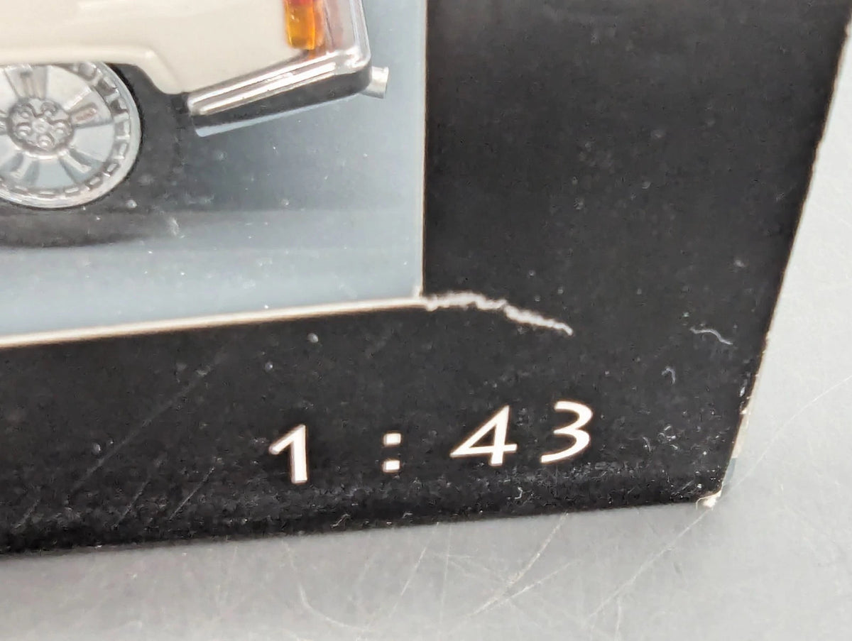 Modellautos 1:43 Neo Scale Models Citroen CX Orphee weiß mit OVP