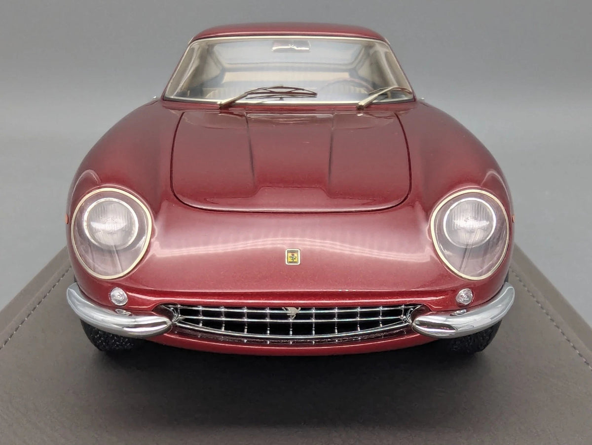 Modellautos 1:18 BBR Ferrari 275 GTB/4 1966 S/N 09925 01/16 mit Vitrine und OVP