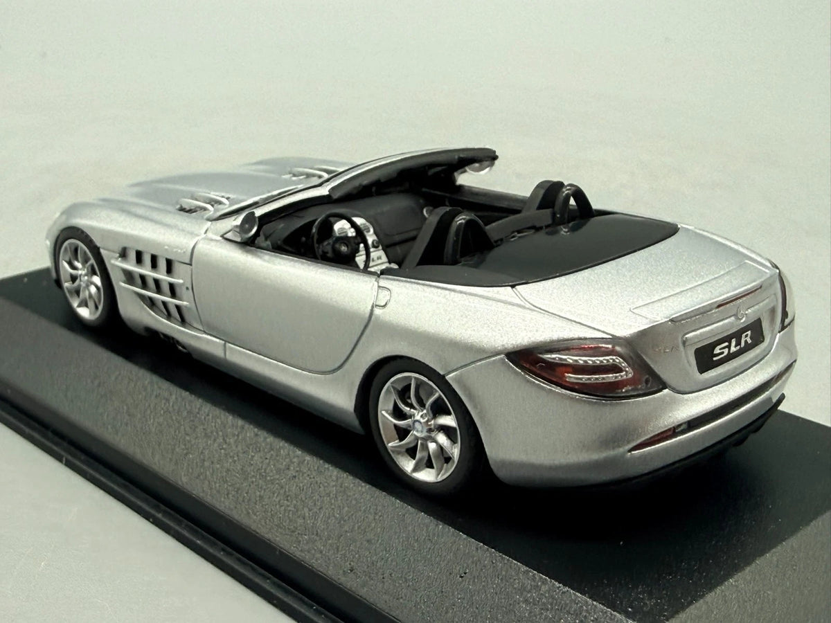 Modellautos 1:43 Minichamps  Mercedes-Benz SLR McLaren Roadster mit OVP