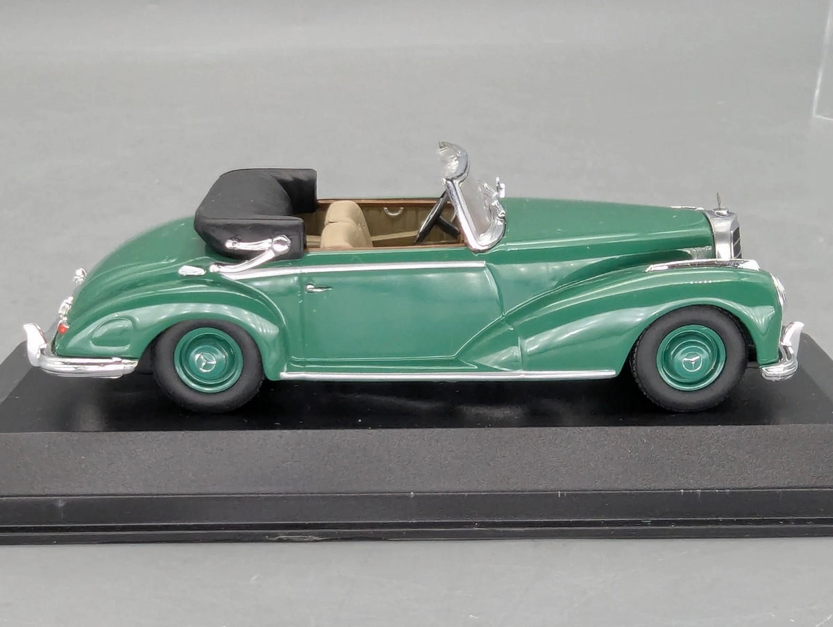 Modellautos 1:43 Minichamps Mercedes Benz 300 S Cabrio Softtop Offen Grün OVP