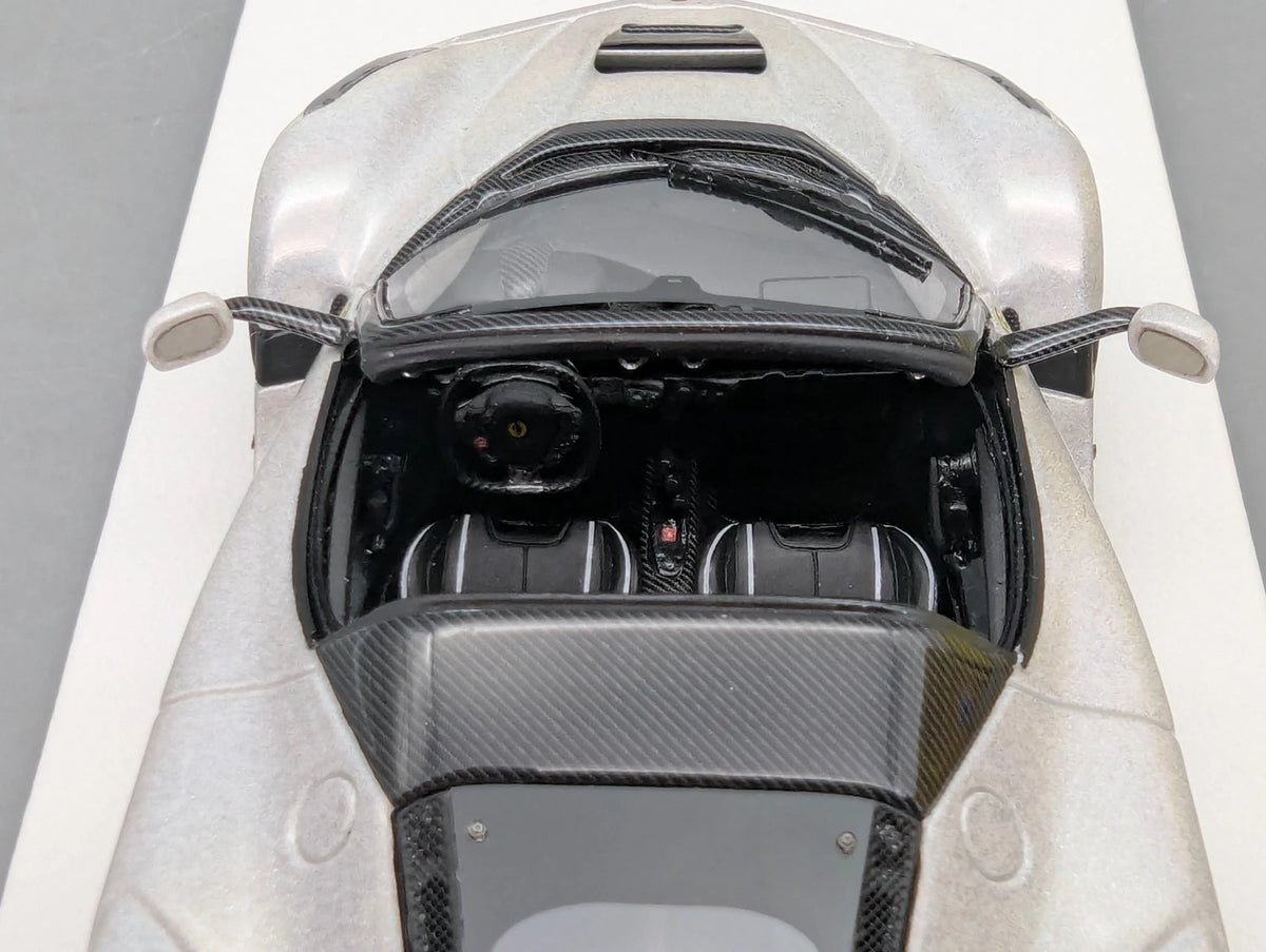 Modellautos 1:43 BBR Ferrari LaFerrari Aperta Weiß Ltd 01/24 mit Vitrine + OVP