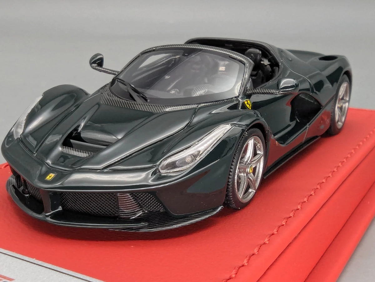 Modellautos 1:43 BBR Deluxe Ferrari LaFerrari Aperta Verde British Ltd 12/15 OVP
