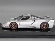 Modellautos 1:43 MR Ferrari FXX mit Open Door Funktion 55/100 Silber mit OVP