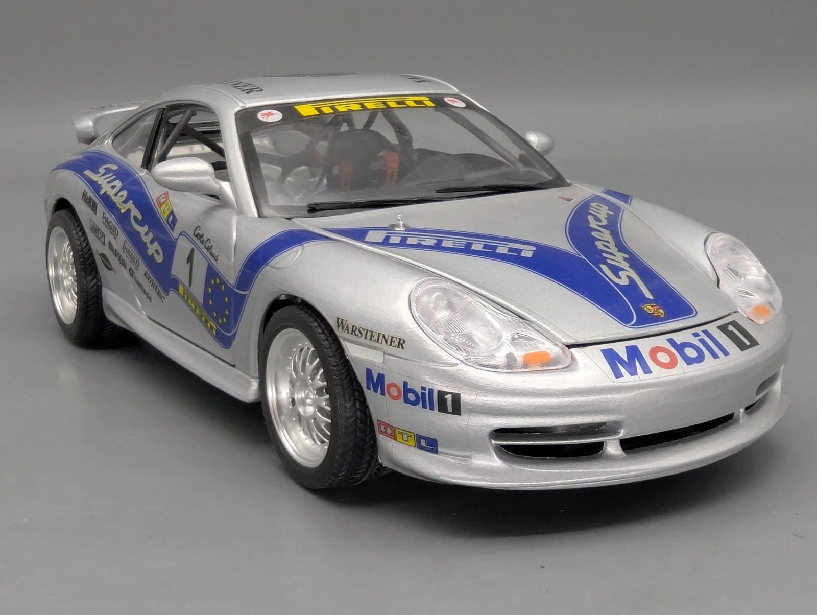 Modellautos 1:18 Bburago Porsche 911 GT3 Cup #1 mit WAP Dealer OVP
