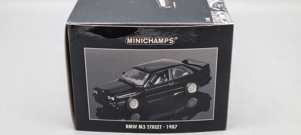 Modellautos 1:18 Minichamps 180 020300 BMW M3 Street 1987 Black OVP