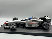 Modellautos 1:18 Minichamps McLaren Mercedes MP-498T Lapland 2000 + OVP