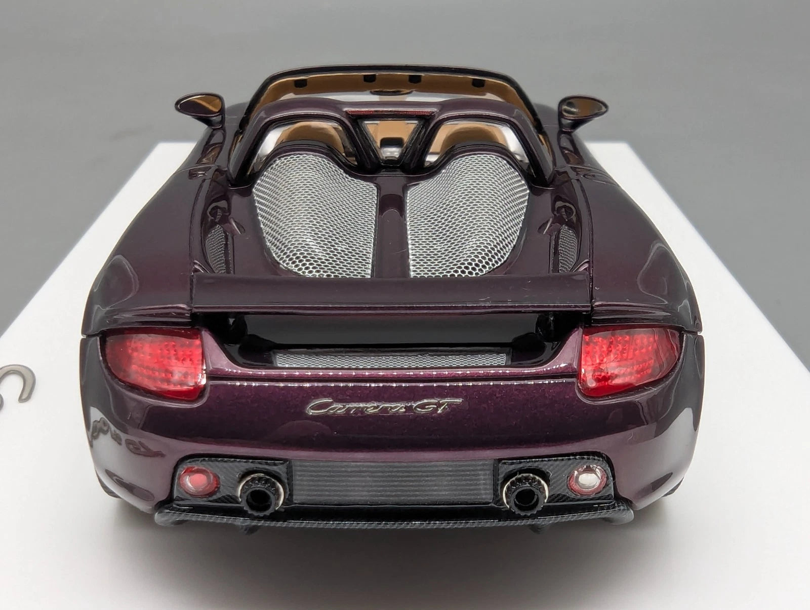 Eidolon Make Up 1:43 Porsche Carrera GT 2004 Amethyst Met. Ltd 43/60 Stck OVP
