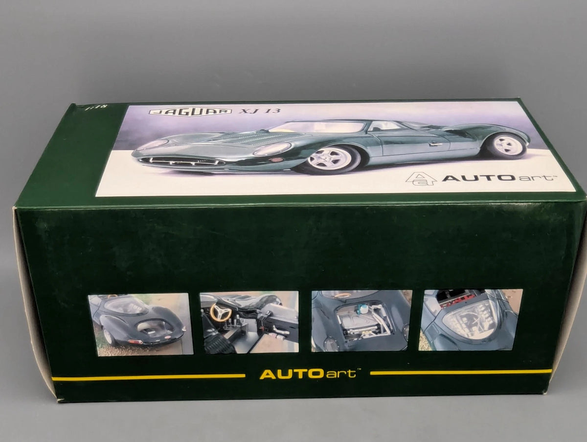 Modellautos 1:18 AUTOart 73541 Jaguar XJ13 Grün mit OVP