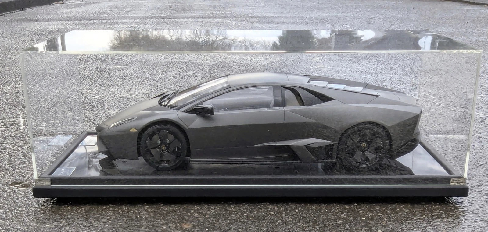 Modellautos 1:8 Amalgam Lamborghini Reventon 2007 Ltd 07/199 mit Vitrine und OVP