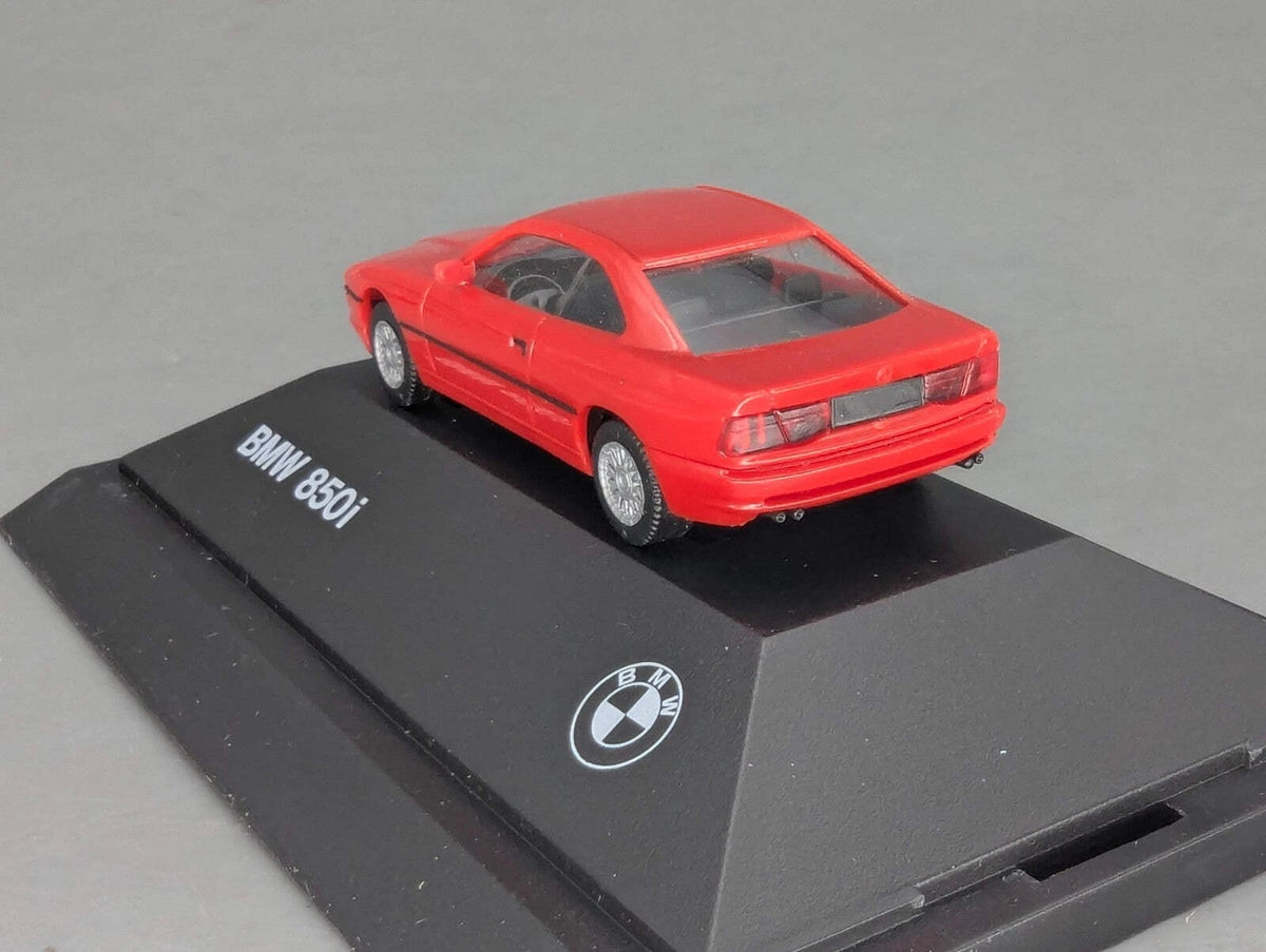 Modellautos 1:87 Herpa BMW 750 iL und 850 i 2-tlg Set plus 6 Postkarten OVP