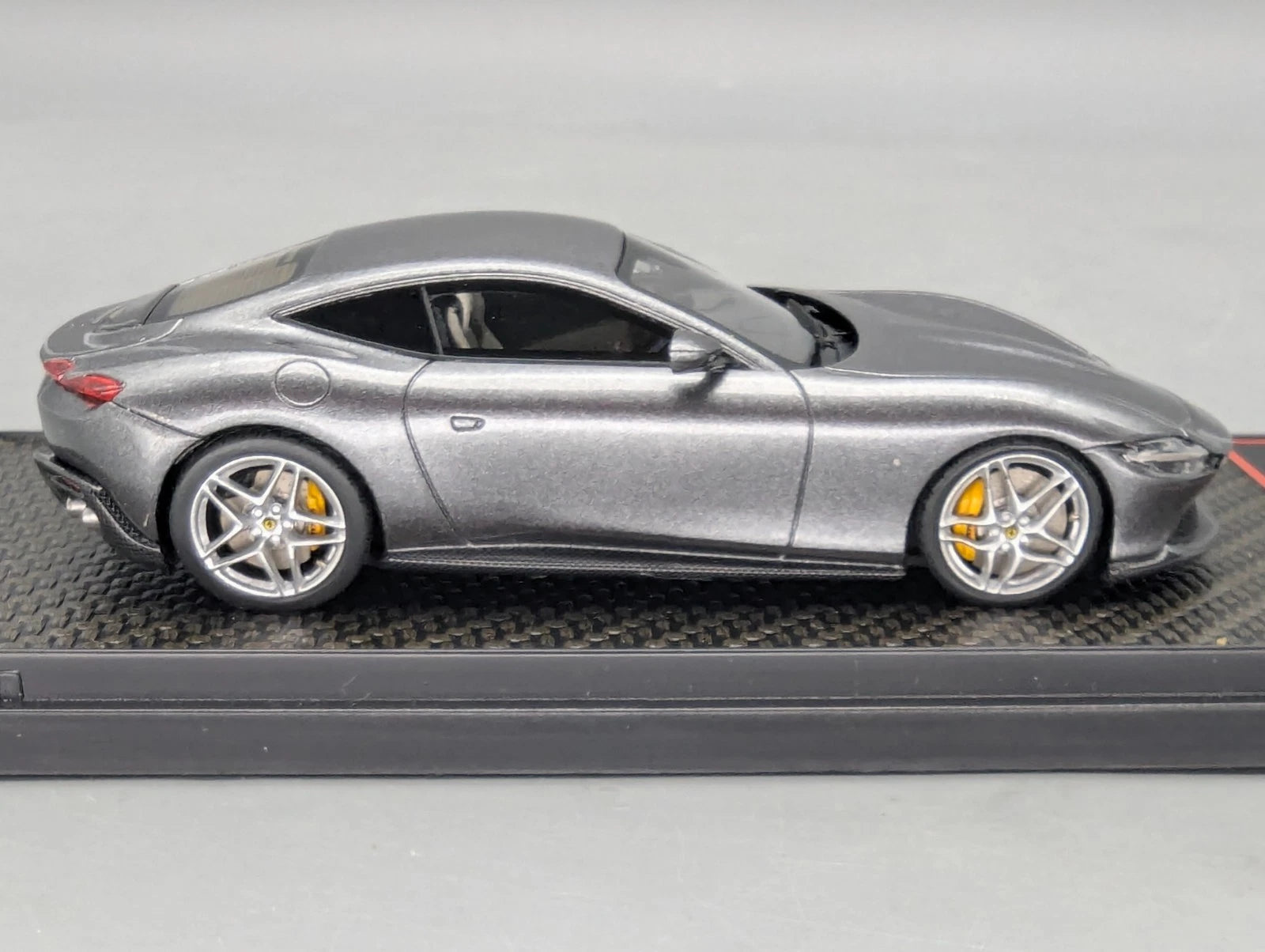 Modellautos 1:43 BBR Concept43 Ferrari Roma 082/172 Grigio Silverstone 740 OVP