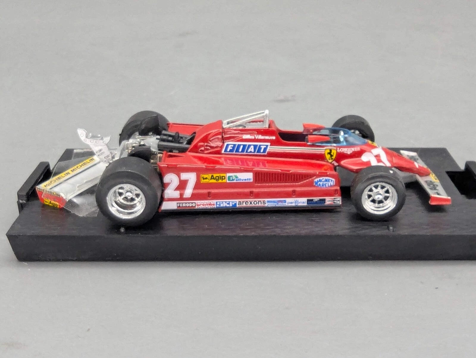 Modellautos 1:43 Brumm Ferrari 126C2 GP Long Beach 1982 #27 G. Villeneuve OVP