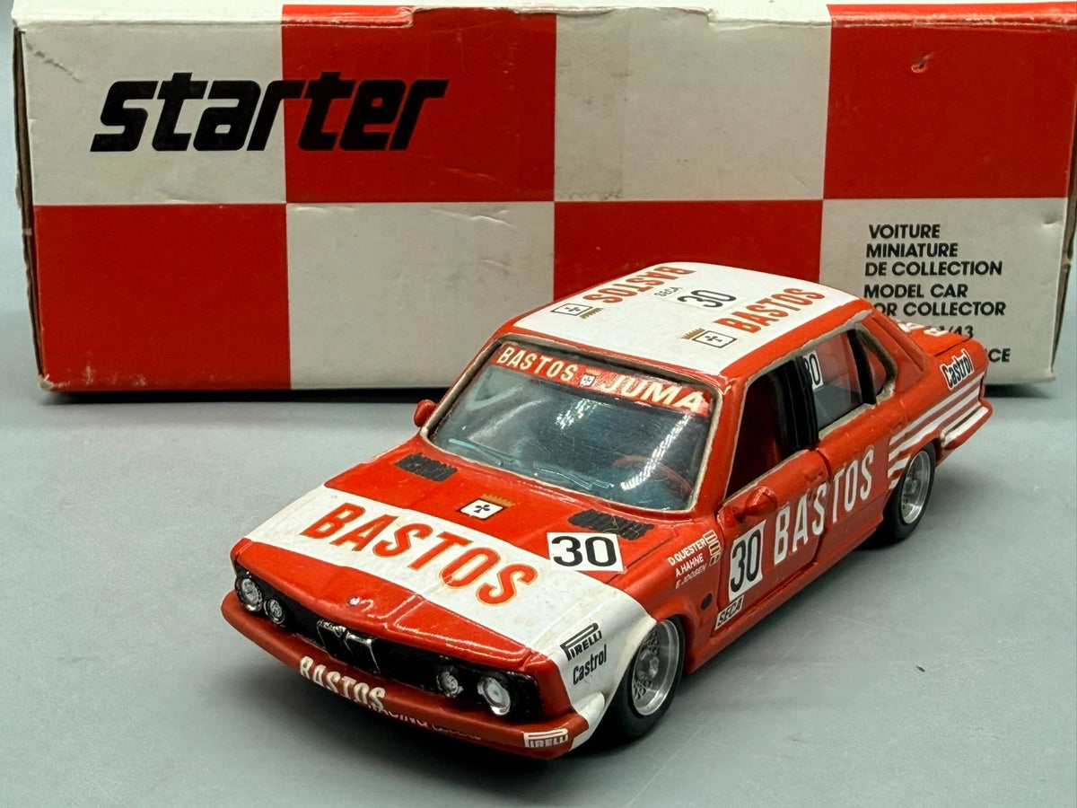 Modellautos 1:43 GAMA 1149 BMW 528i mit Karton