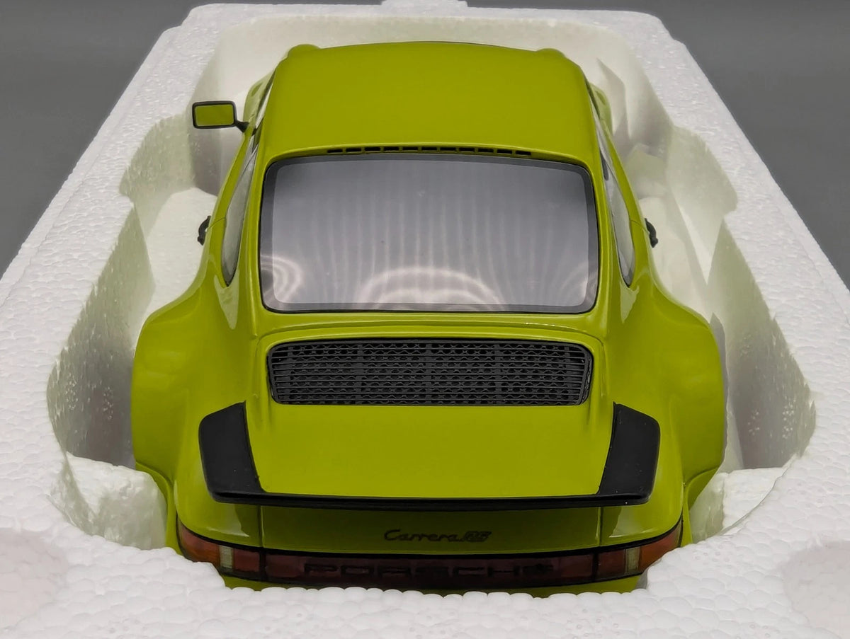 Modellautos 1:18 GT Spirit GT822 Porsche 911 RS Green mit OVP