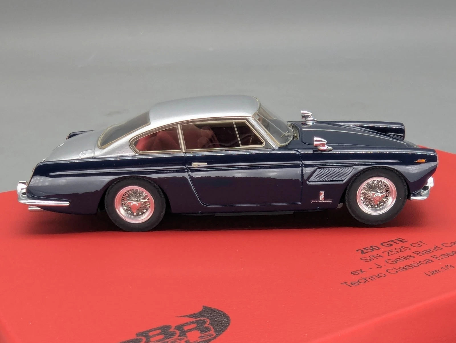 Modellautos 1:43 BBR Ferrari 250 GTE J. Geils Band Car Essen 2018 1/3 Stück OVP