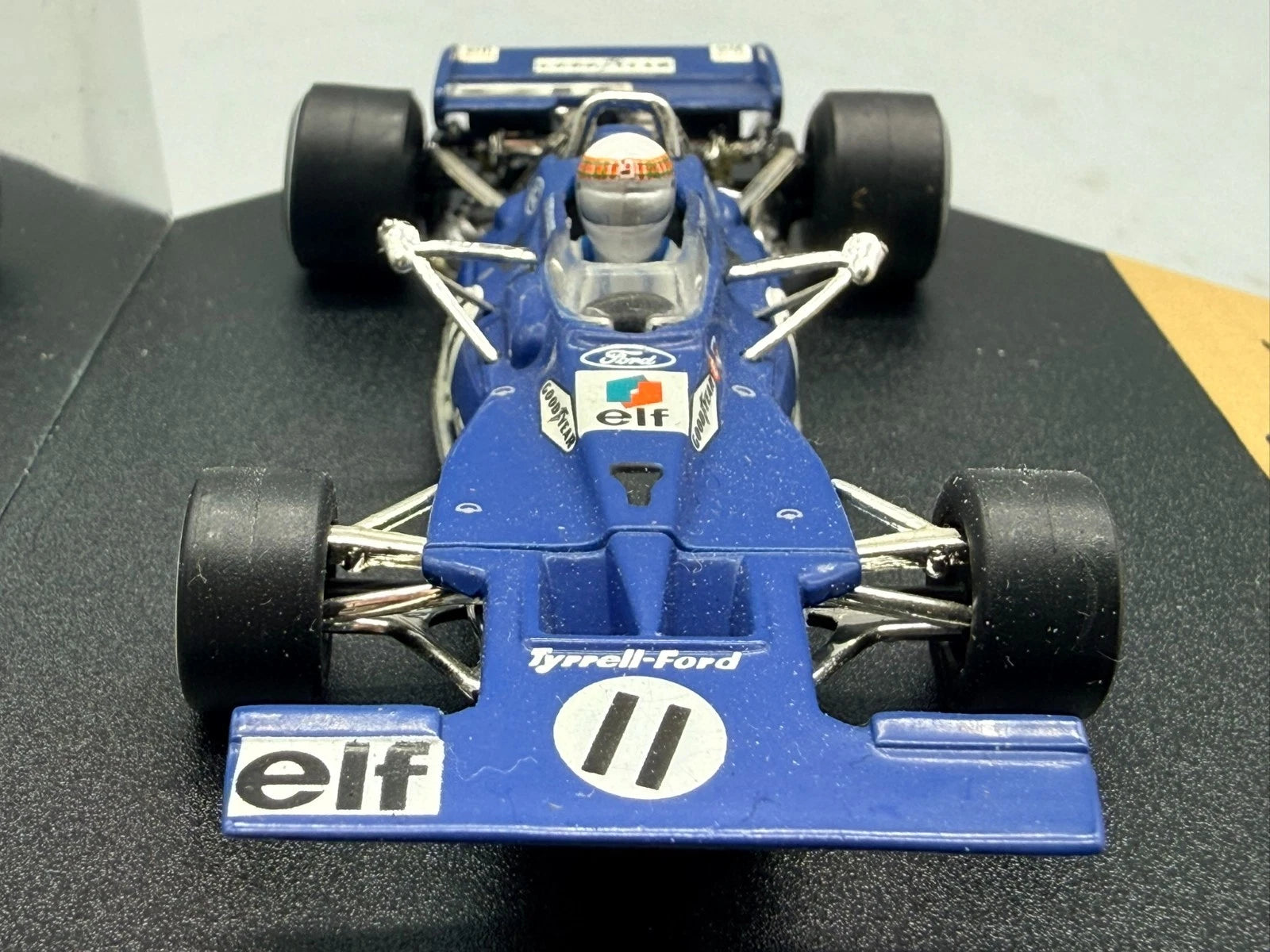 Modellautos 1:43 Quartzo Tyrrell 003 Jackie Stewart Winner French GP 72 +Vitrine