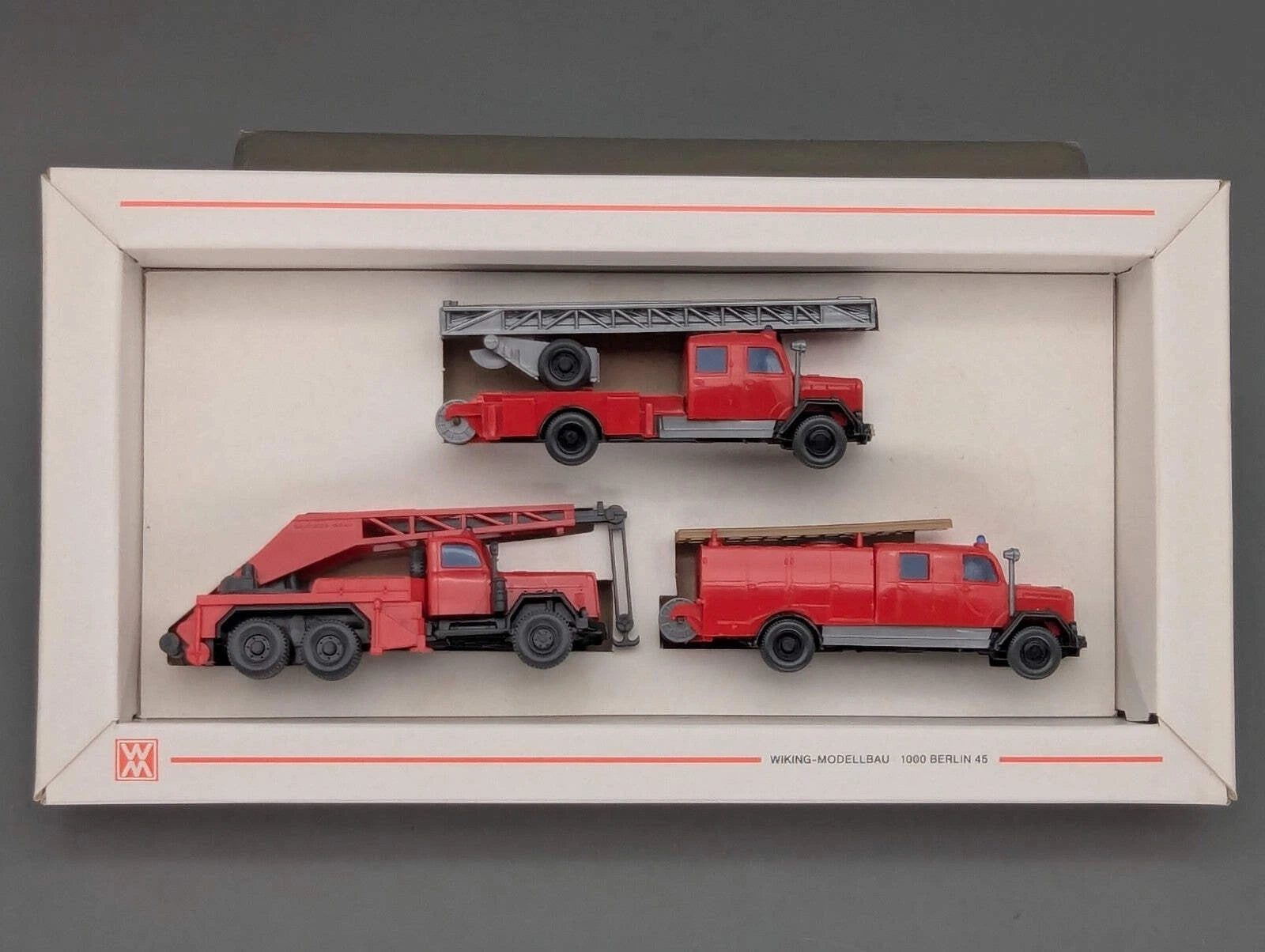 Modellautos HO 1:87 Wiking 2600 Feuerwehr Veteranen 3-tlg Set mit OVP
