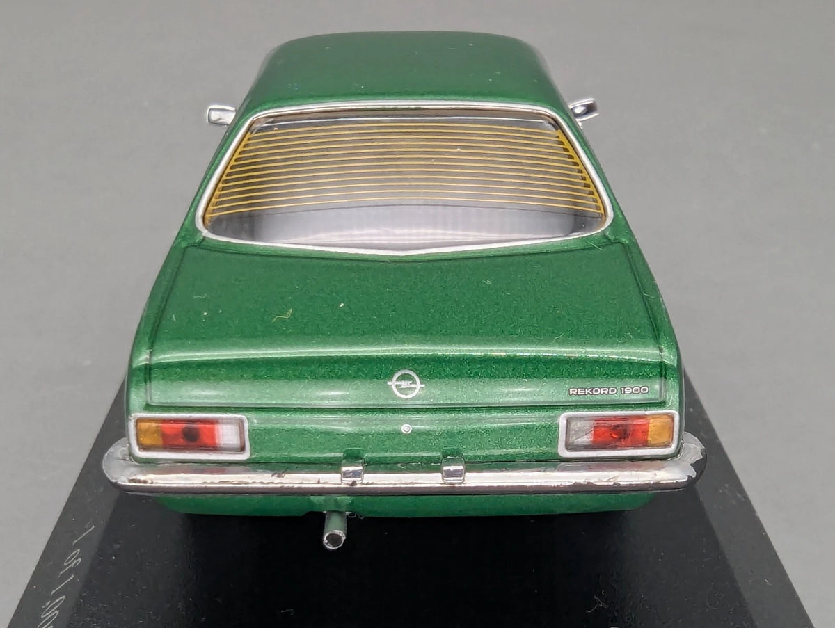 Modellautos 1:43 Minichamps Opel Rekord D Coupe 1975 Jadegrün Metallic mit OVP