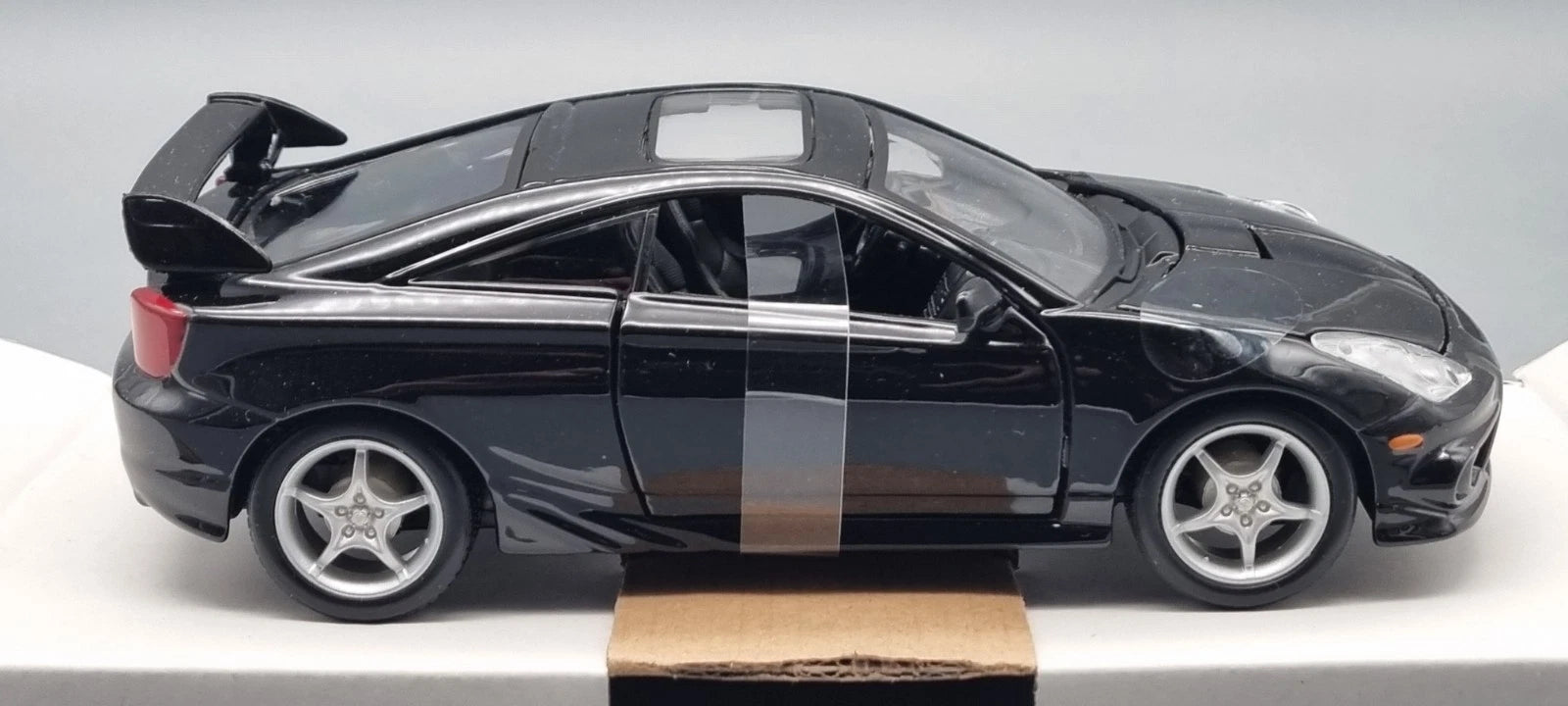 Modellautos 1:24 Maisto Toyota Celica GT-S schwarz OVP