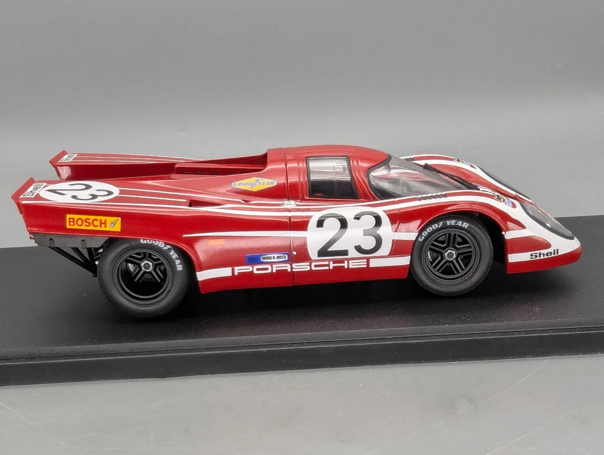 Modellautos 1:18 CMR 134 Porsche 917K WINNER 24h Le Mans 1970 #23 mit OVP