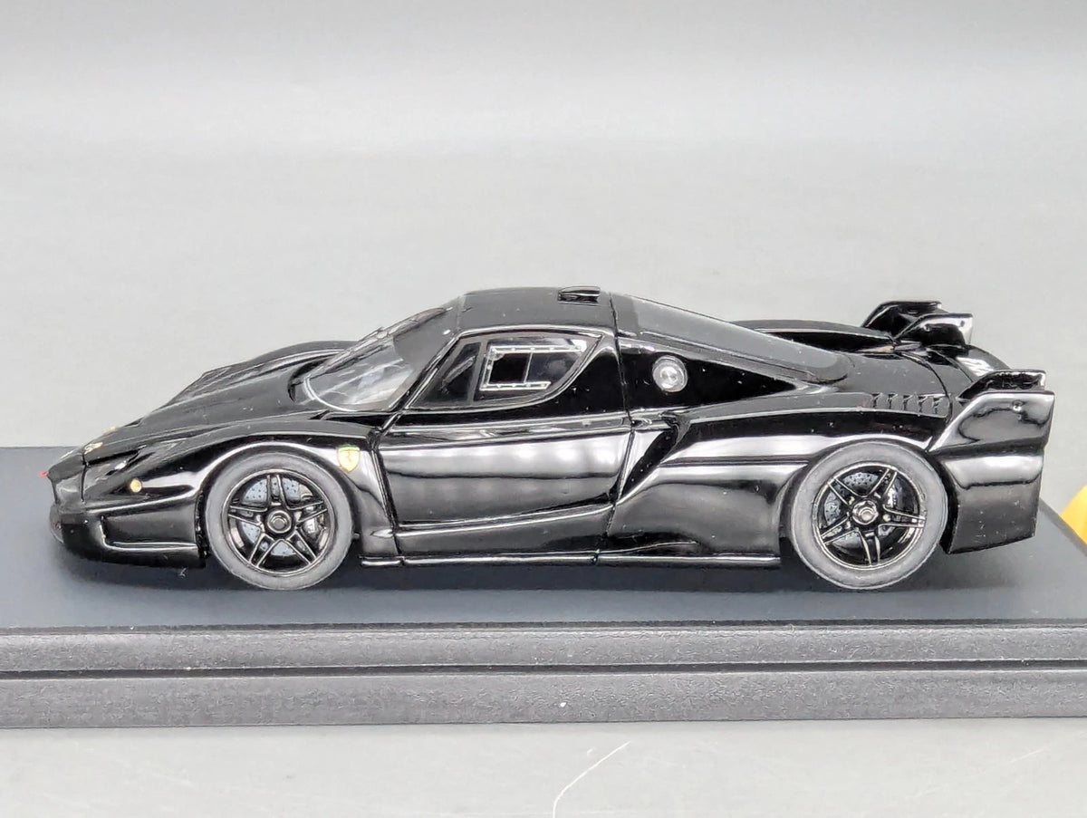 Modellautos 1:43 BBR Ferrari FXX  2006 Black mit Vitrine + OVP