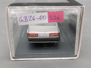 Modellautos 1:43 Neo Scale Models Volvo 780 Bertone Ltd 1/300 Vitrine