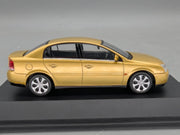 Modellautos 1:43 Schuco Opel Vectra Gold Metallic mit Dealer OVP