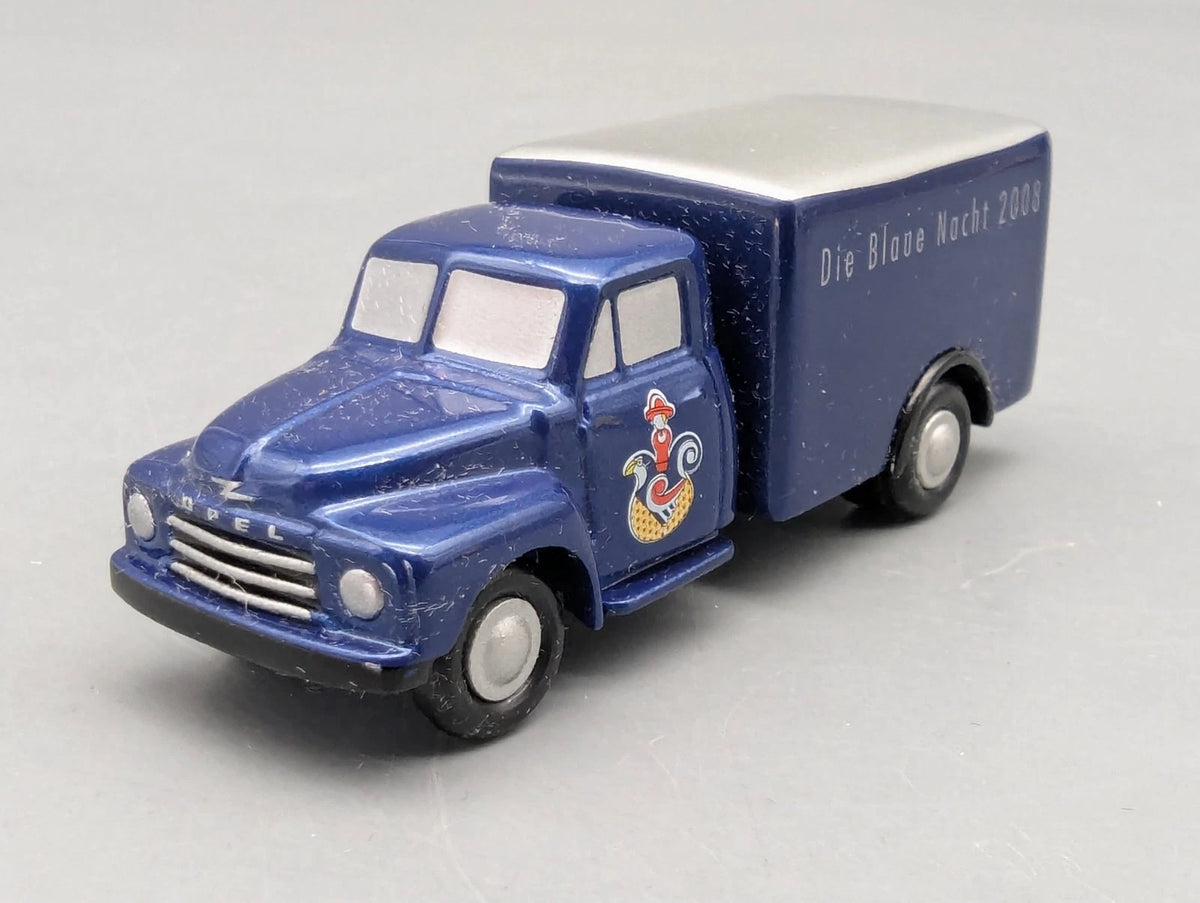 Modellautos 1:90 Schuco Piccolo Opel Blitz Die blaue Nacht 2008 Nürnberg in OVP