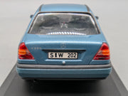 Modellautos 1:43 Minichamps Mercedes Benz C 220 mit OVP