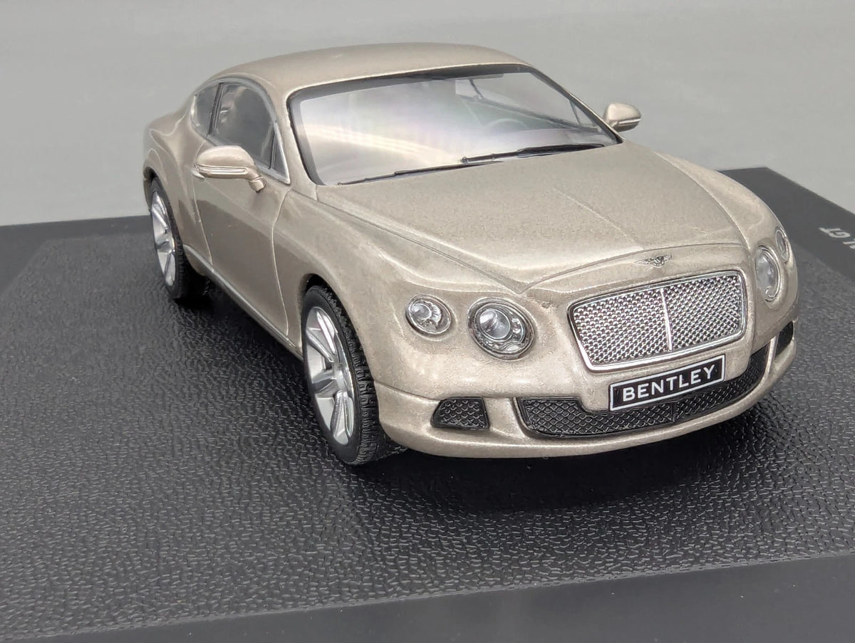 Modellautos 1:43 Minichamps Bentley Continental GT Liquid Mercury mit OVP