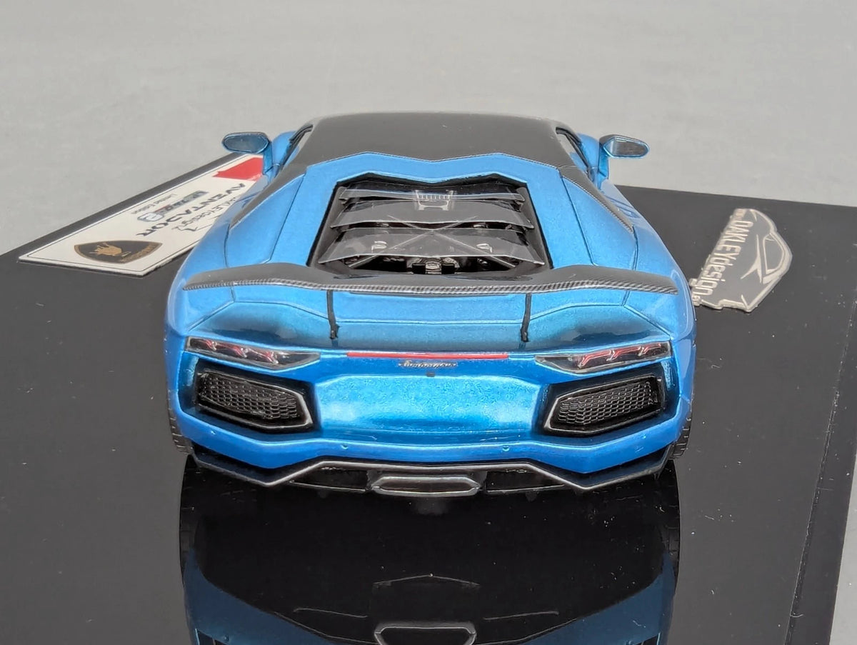 Eidolon Make Up 1:43 Lamborghini Aventador LP760-2 Engine Set Oakley Blau OVP