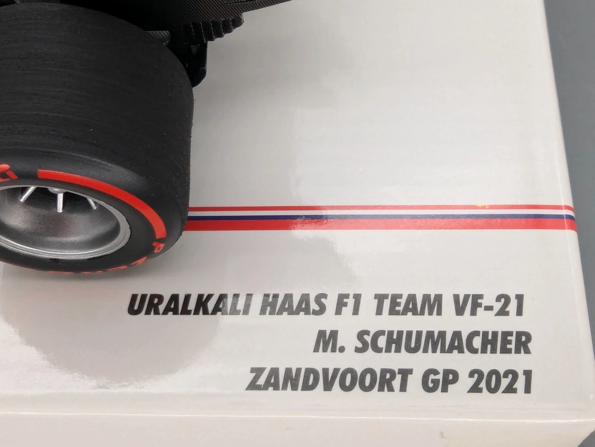 Modellautos 1:18 Minichamps Haas F1 Team VF-21 NL 2021 #47 Mick Schumacher OVP