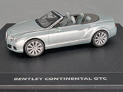 Modellautos 1:43 Minichamps Bentley Continental GTC Breeze Silber Met. mit OVP