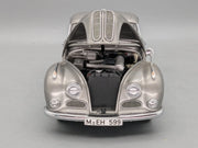 Modellautos 1:18 AUTOart Millenium 70591 BMW 502 2.6 Luxus Silver Beige mit OVP