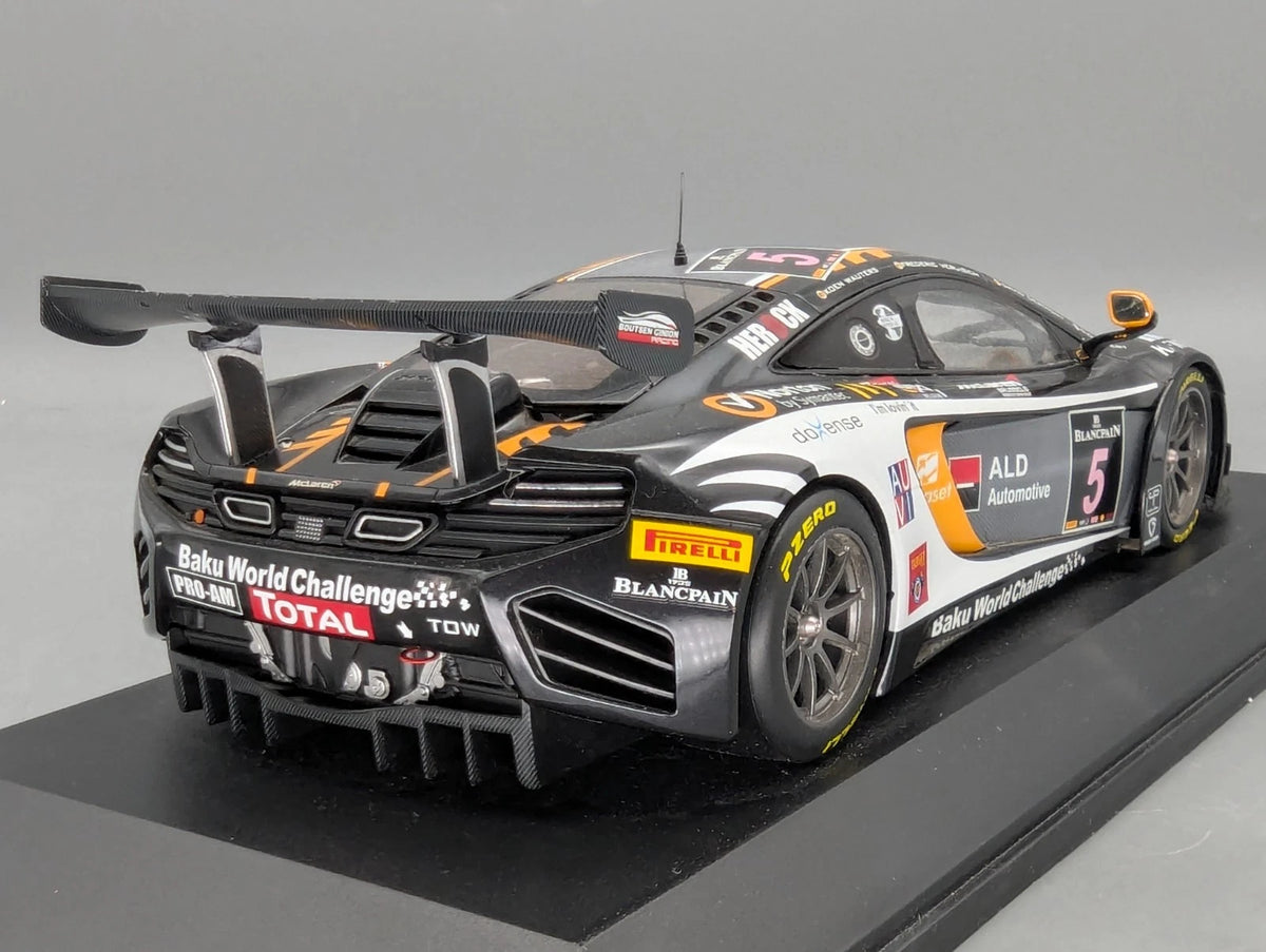Modellautos 1:18 Minichamps McLaren 12C GT3 24h Spa 2013 #5 mit OVP