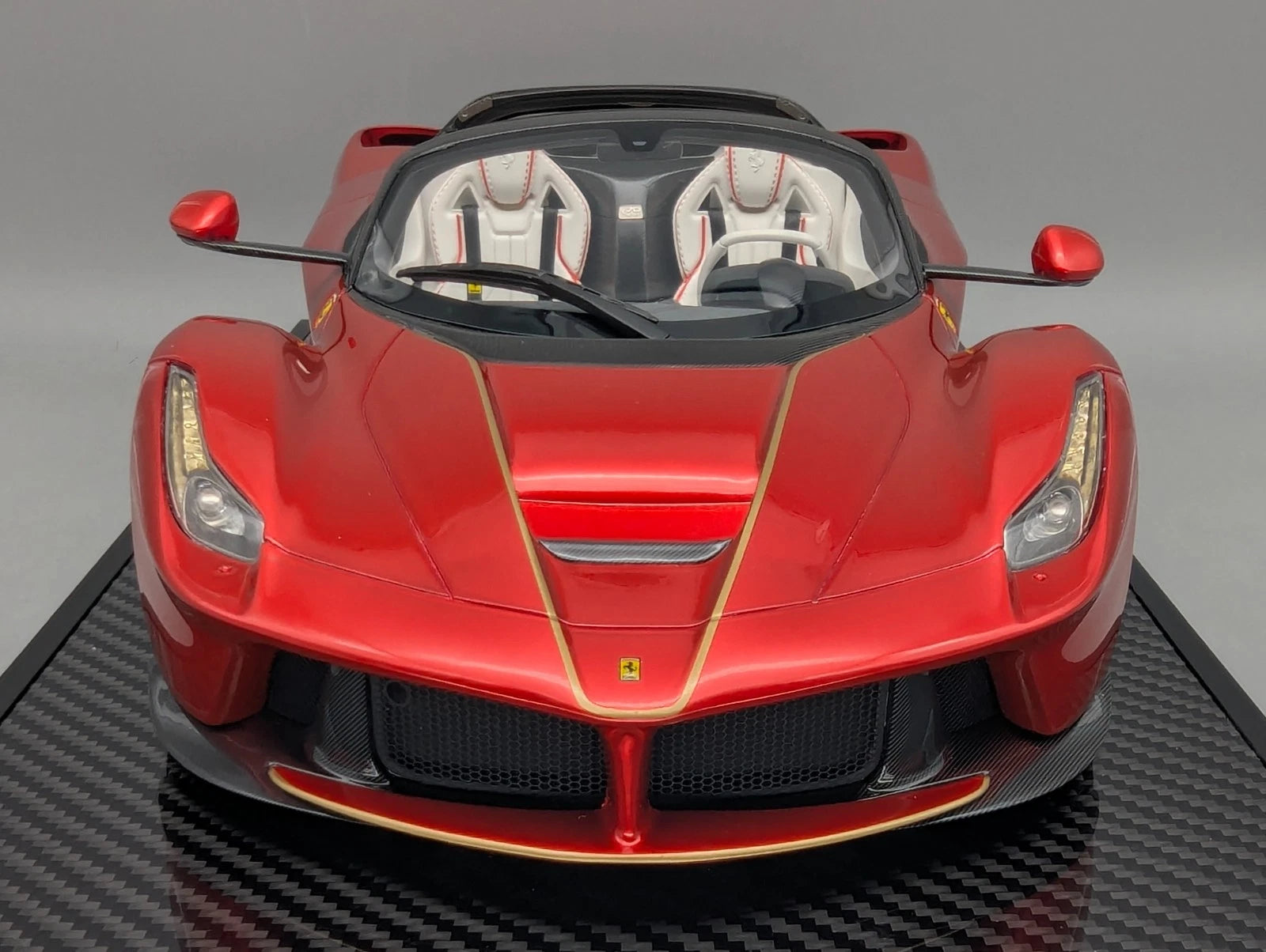Modellautos 1:12 BBR Ferrari LaFerrari Aperta Rot UNIKAT Ltd. 01/01 Vitrine OVP