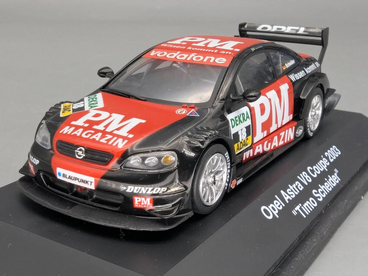 Modellautos 1:43 Schuco Opel Astra V8 Coupe 2003 #18 Timo Scheider mitOVP